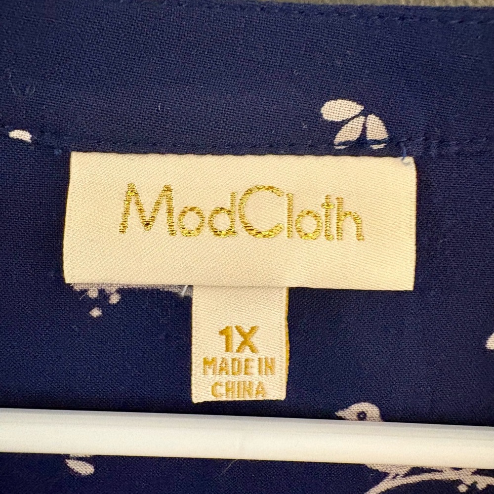 Modcloth Women's Navy Bird Print Button Down Shirt - Picture 3 of 3